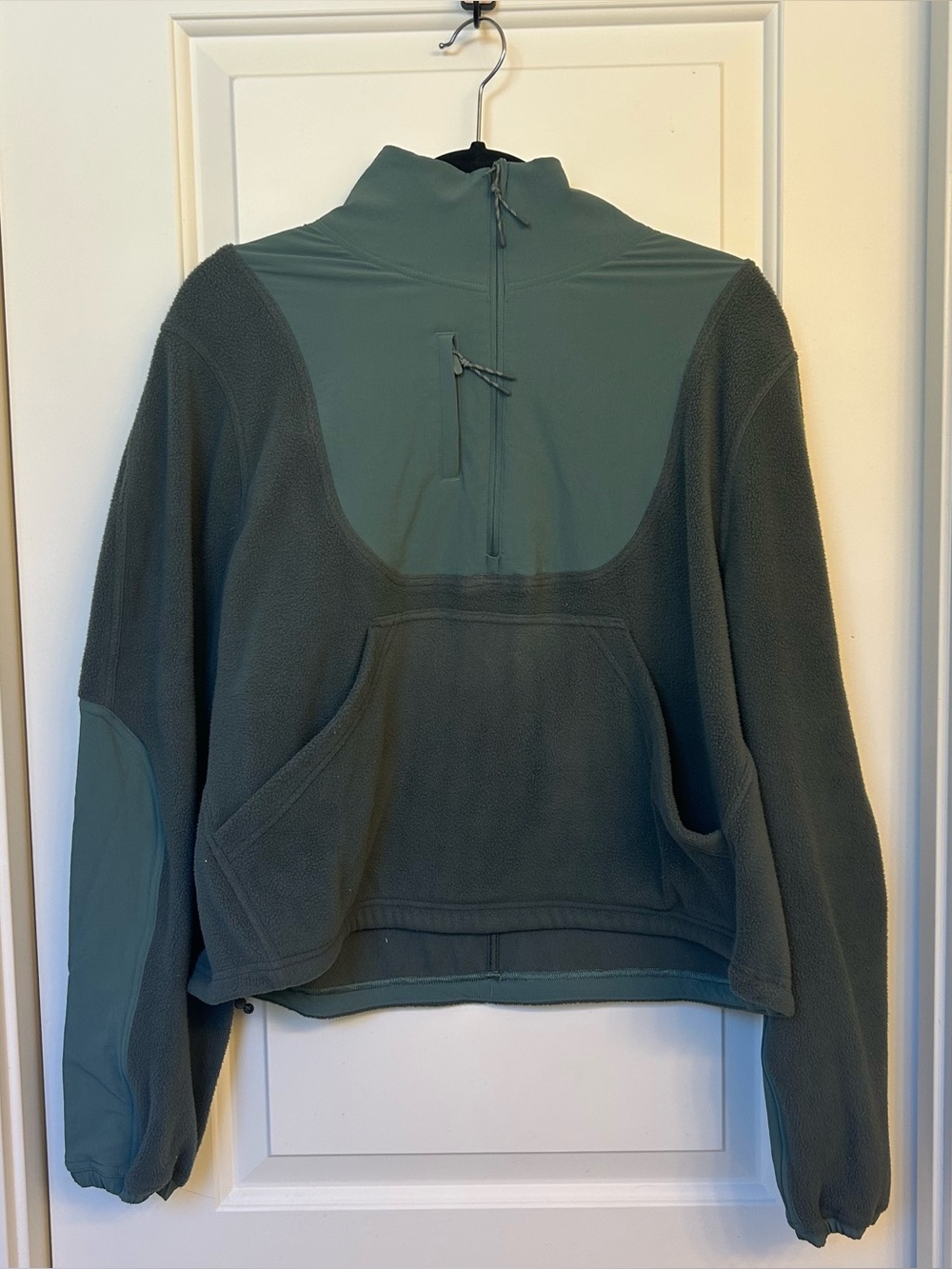 lulu Green Quarter-Zip Fleece Pullover 💚